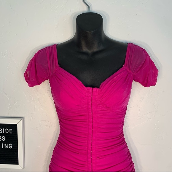 Windsor Hot Pink Bodycon Ruched Dress Size Medium - Picture 2 of 10